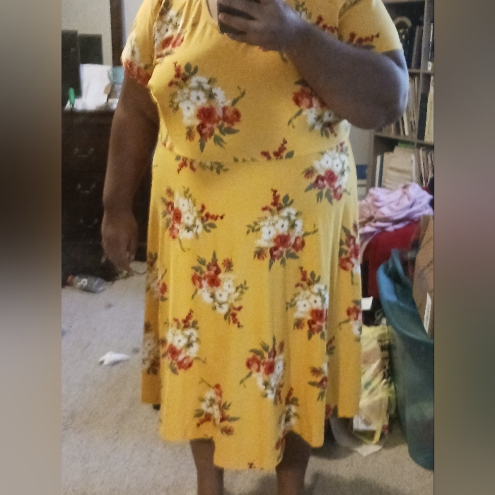 Bobbie Brooks Yellow Floral Dress